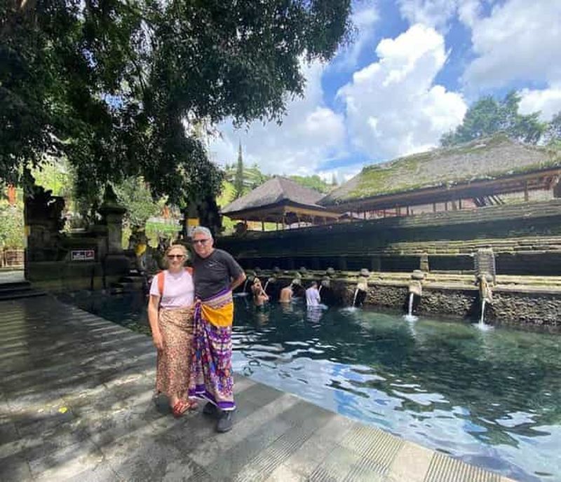 Ubud : visite du temple de Tirta Empul en vélo électrique avec déjeuner