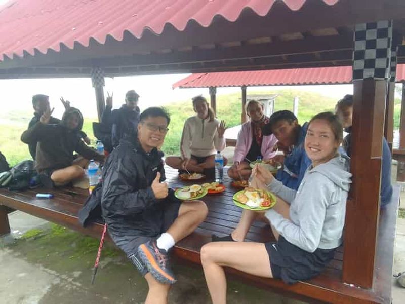 2 jours de trekking au sommet du Mont Rinjani au départ de Sembalun