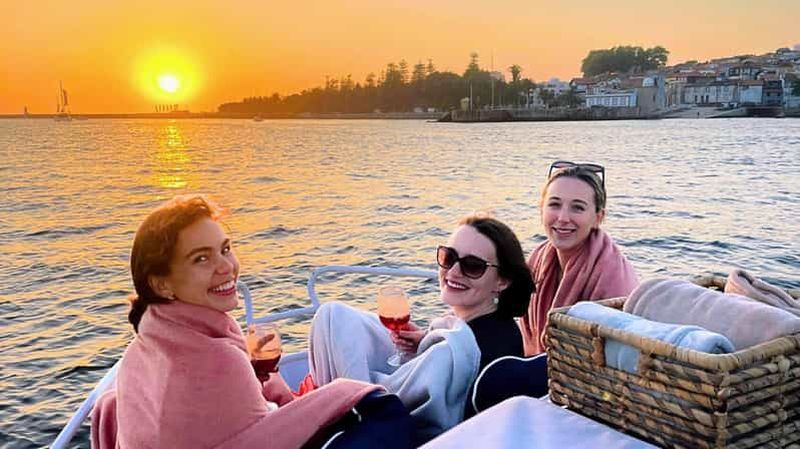 Porto : croisière privée sur le Douro, six ponts et coucher de soleil, rien que pour vous