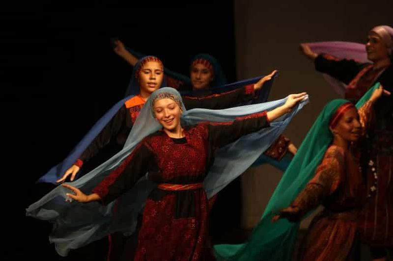 Amman : cours de danse Dabke, promenade à la citadelle et dîner