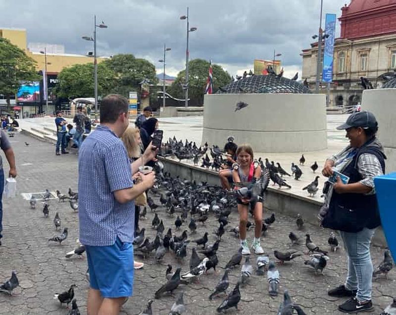San Jose : Visite culinaire et marché central avec nourriture locale