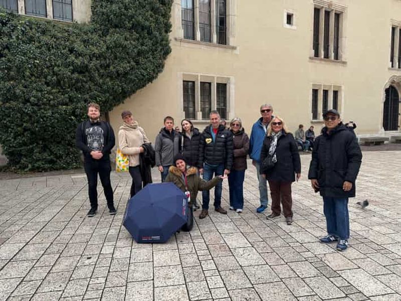 Cracovie : vieille ville, château du Wawel et visite à pied sur le mode de vie local