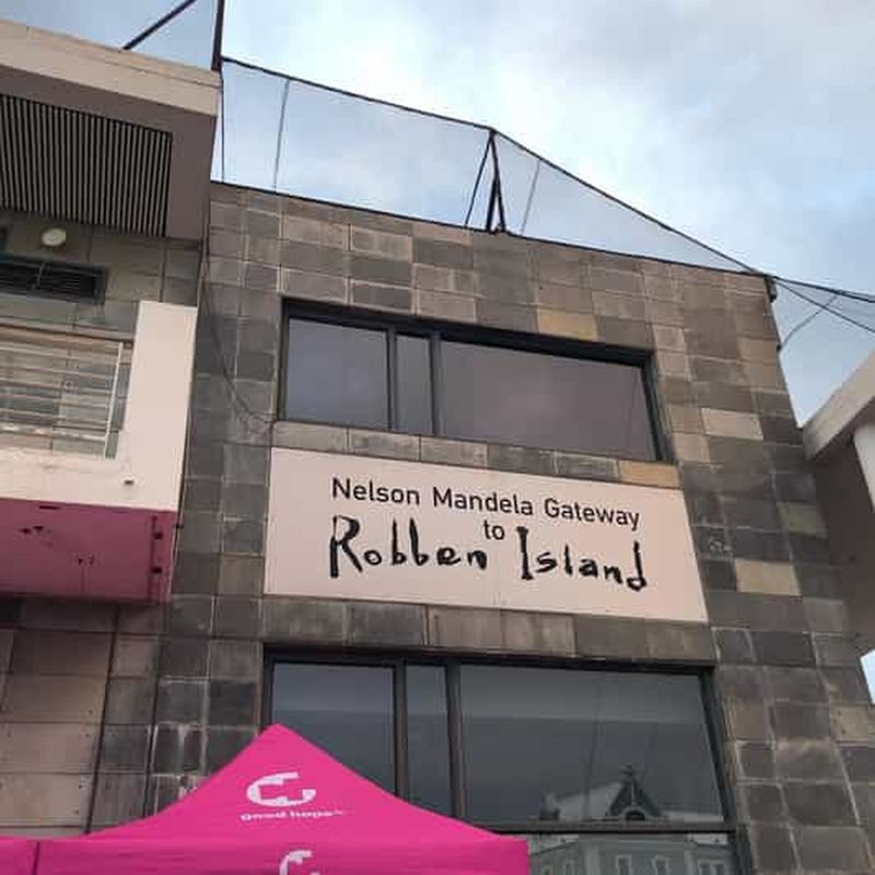 Le Cap : Robben Island, Kirstenbosch Garden et dégustation de vins