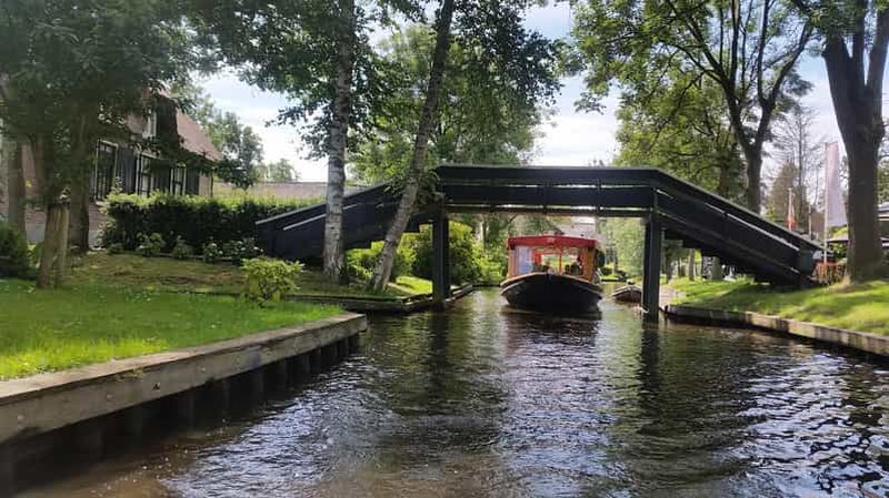 Giethoorn : croisière sur les canaux, village et lac de Giethoorn
