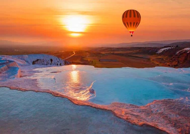 Pamukkale : vol en montgolfière avec certificat et transfert