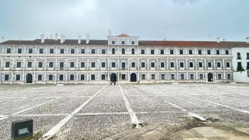 Visite privée de Monsaraz et Vila Viçosa avec dégustation