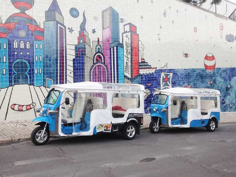 Lisbonne : Visite guidée privée en Tuk Tuk électrique avec dégustations