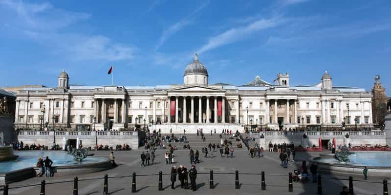Londres : jeu d'exploration autour d'un meurtre près de Trafalgar Square