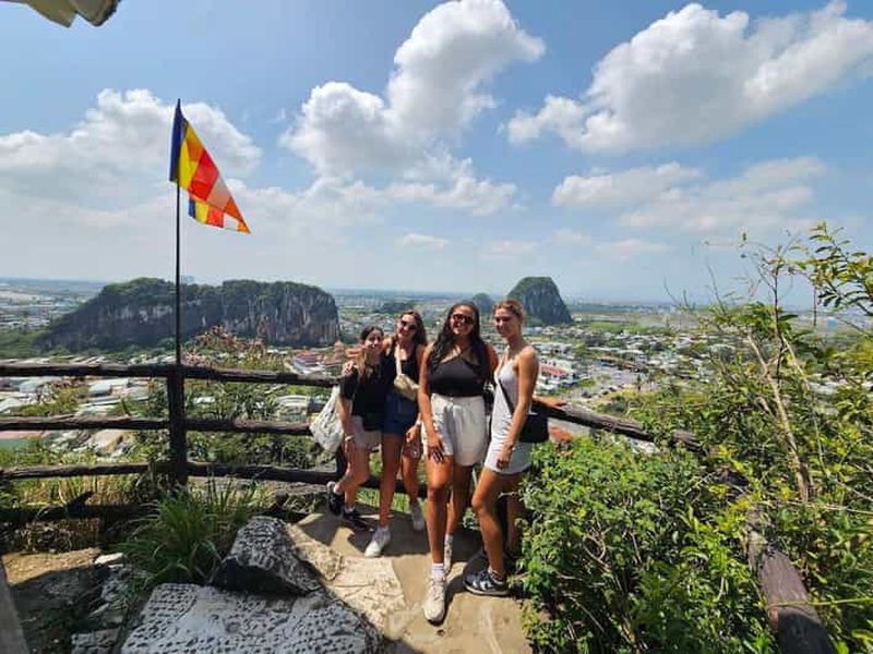 Au départ de Hoi An : Sanctuaire de My Son et visite guidée des Montagnes de Marbre