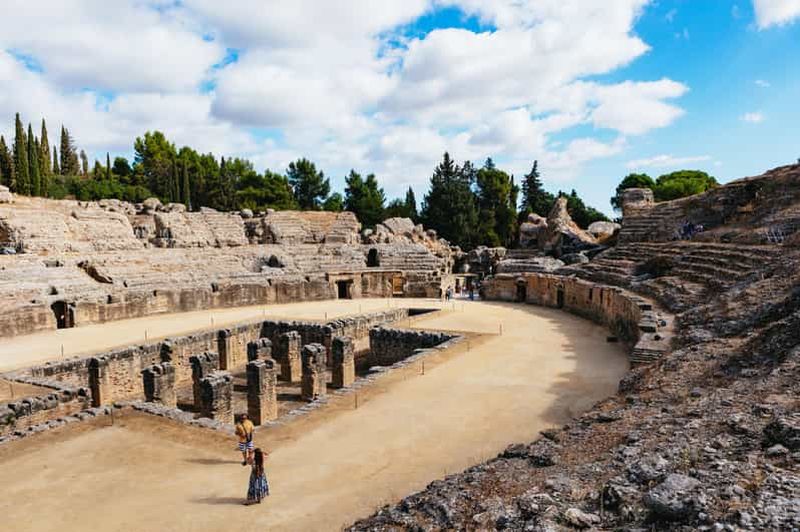 Depuis Séville : Visite de la ville romaine d'Italica et du monastère médiéval