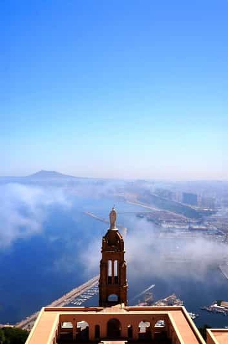 Billet Oran : Visite Guidée Entre Patrimoine et Art de Vivre
