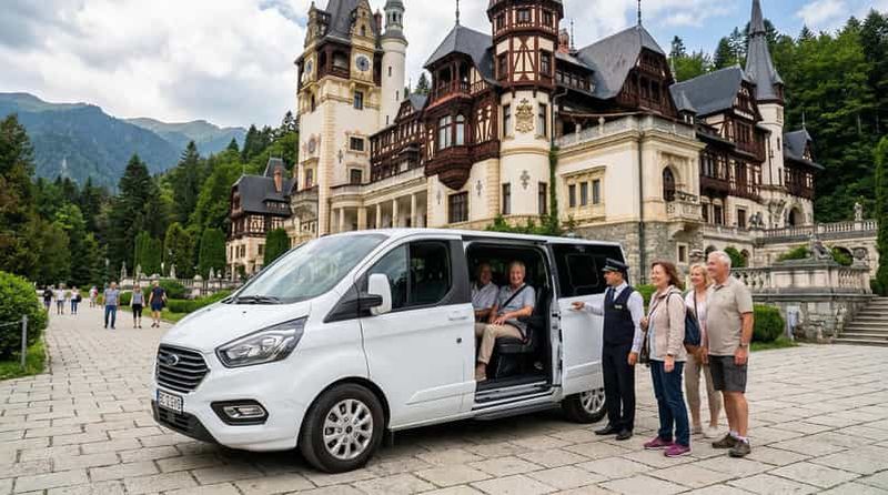 Depuis Bucarest : châteaux de Bran et de Peles et Brasov – Visite en minivan