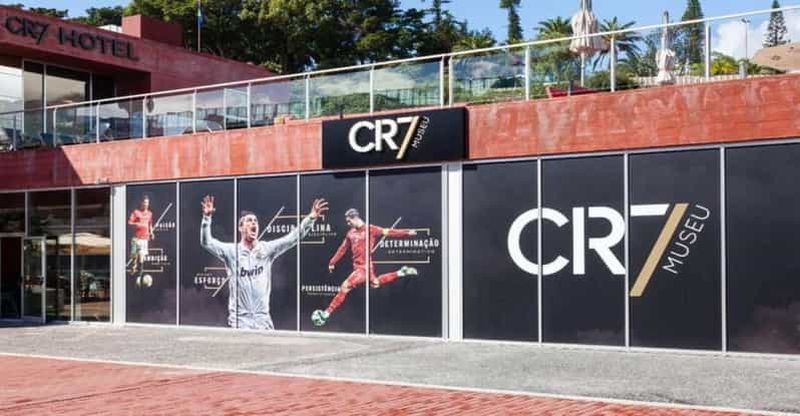 Funchal : Visite de la vieille ville en tuk tuk avec dépôt au musée CR7