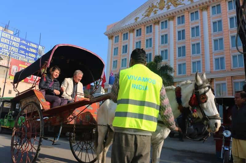 Amritsar : Temple d'Or, Jallianwala Bagh, Tour de la frontière de Wagah