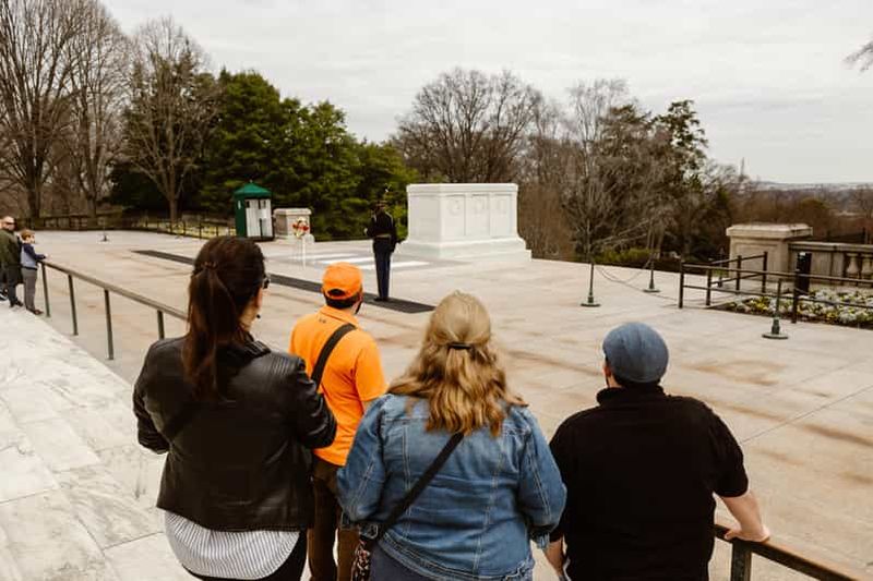 Washington : visite du cimetière national d’Arlington + relève de la garde et flamme éternelle de JFK