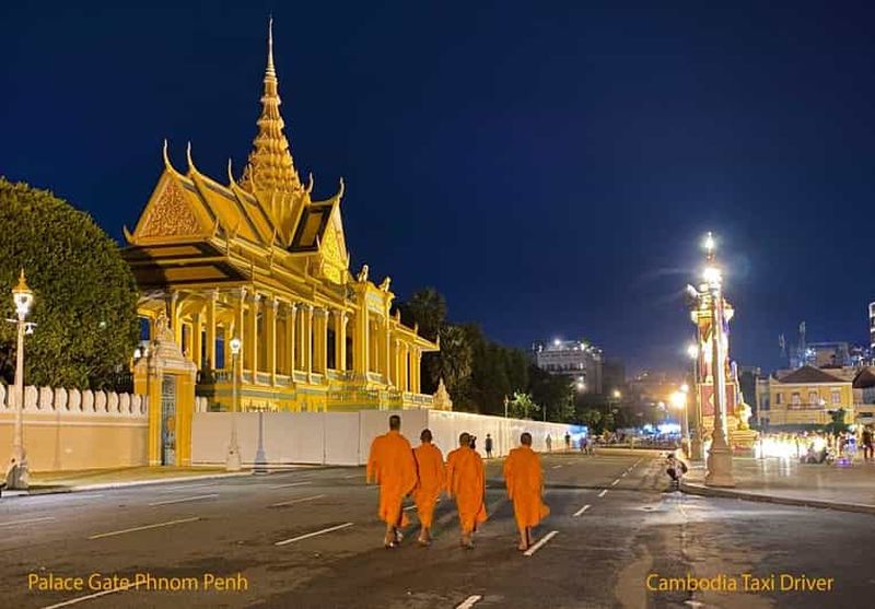 Champ d'extermination Five Top, Toul Sleng, Palais royal, Wat Phnom