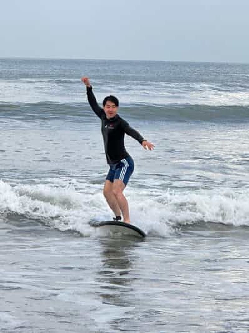 Bali : cours de surf avec moniteur à Seminyak Beach