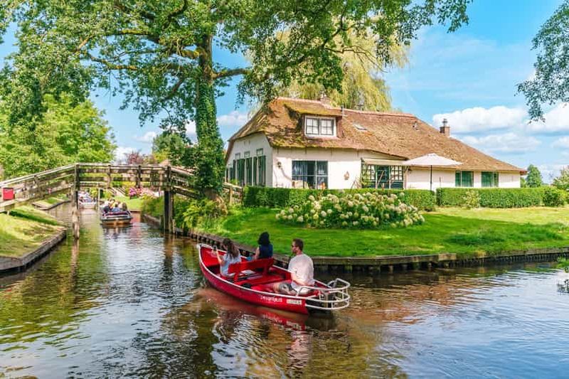 Depuis Amsterdam : l'expérience ultime de Giethoorn avec sortie en bateau
