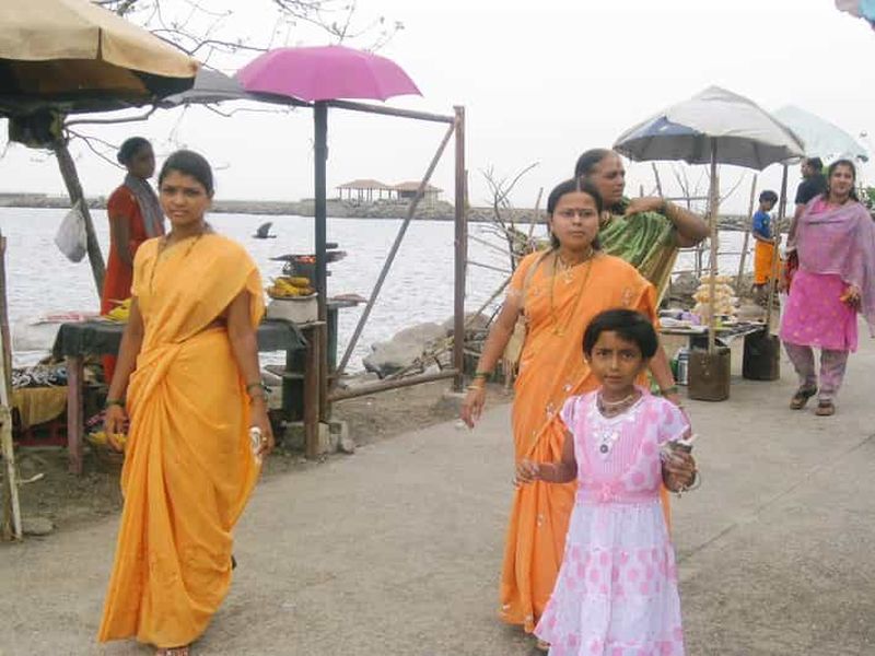 Visite de la grotte d'Elephanta avec visite de Bollywood