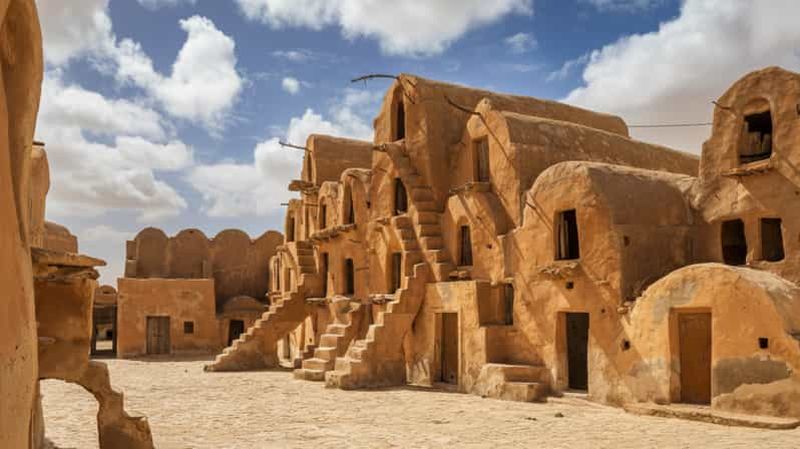 Tataouine : visite d'une journée des villages berbères et de Ksour