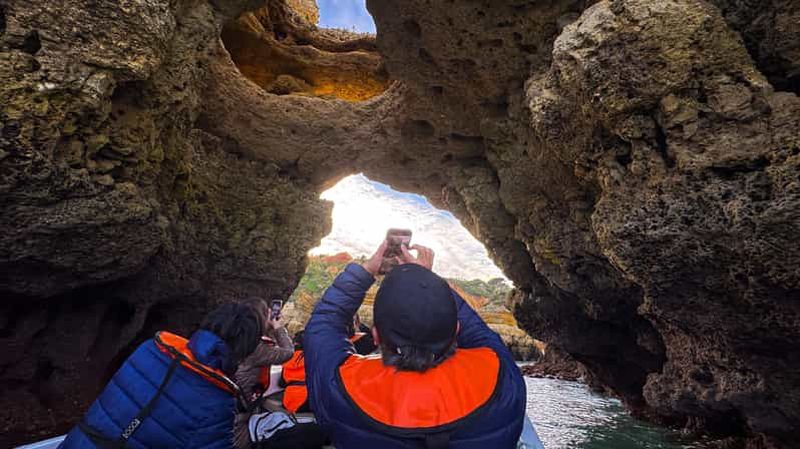 Lagos : tour en bateau des grottes de Ponta da Piedade