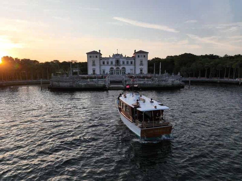 Miami Beach : Croisière au coucher du soleil à Vizcaya avec repas et boissons inclus