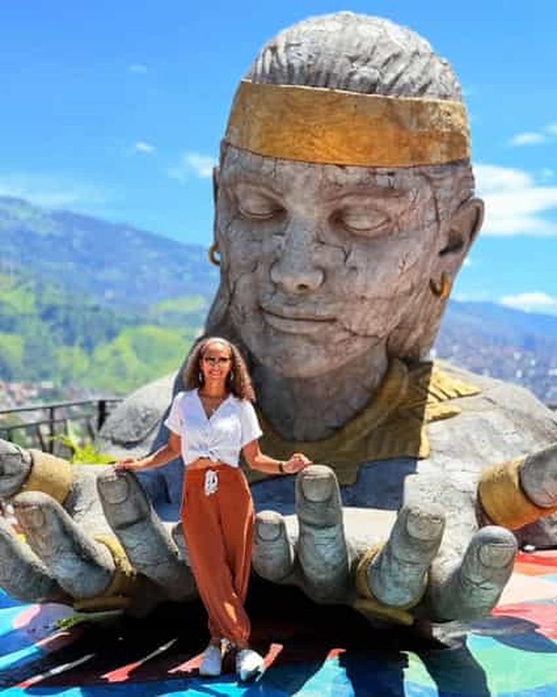 Billet Medellín : visite des graffitis de Comuna 13 avec collations locales incluses