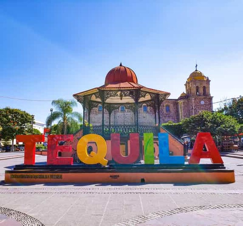 Billet De Guadalajara: visite de la ville de Tequila et de l'usine Jose Cuervo