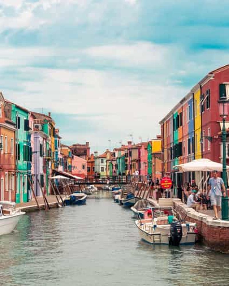 Murano Burano Torcello : sortie en bateau, démonstration de verre, musée de la dentelle gratuit