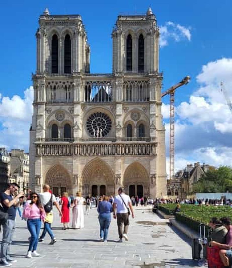 Paris : Île de la Cité et Notre-Dame (entrée et visite extérieure)