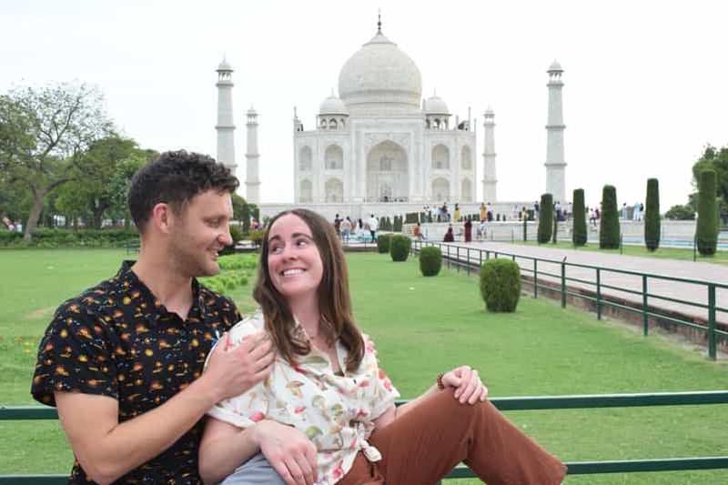 Au départ de Delhi : visite privée du Taj Mahal et du Fort d'Agra au lever du soleil