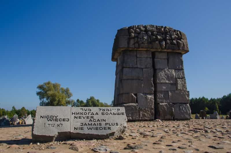 Varsovie : Visite du camp de concentration de Treblinka
