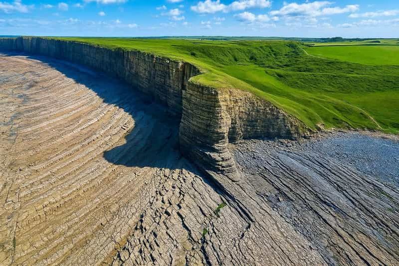 Cardiff : visite d'une journée des falaises, plages et châteaux du sud du Pays de Galles