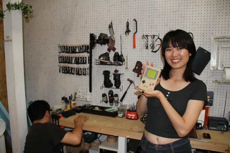Tokyo : Atelier de personnalisation de Game Boy à Akihabara