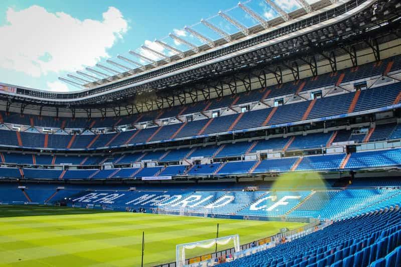 Madrid : visite guidée du stade Santiago-Bernabéu avec un grand fan du club