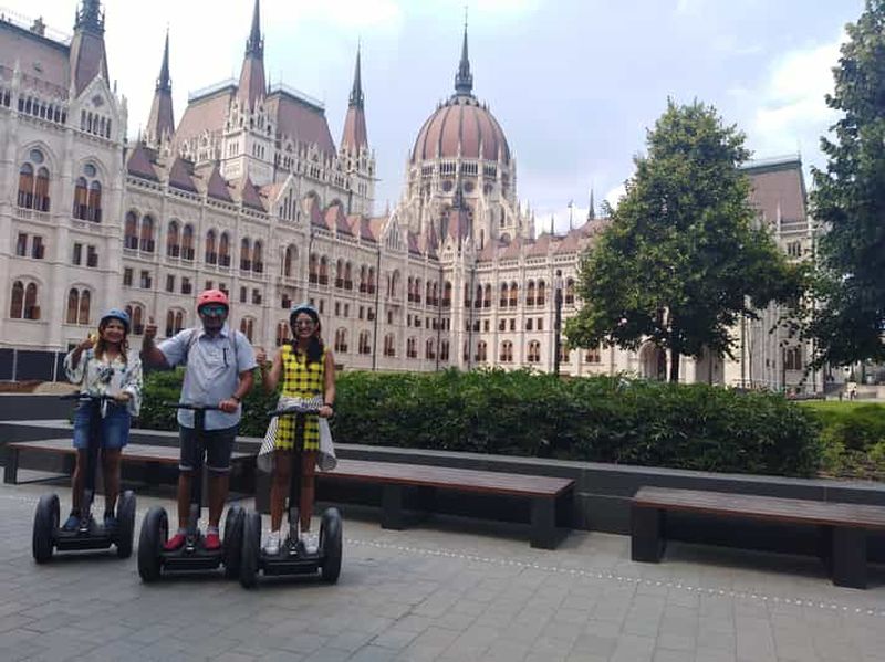 Budapest : Visite guidée en Segway du quartier des châteaux