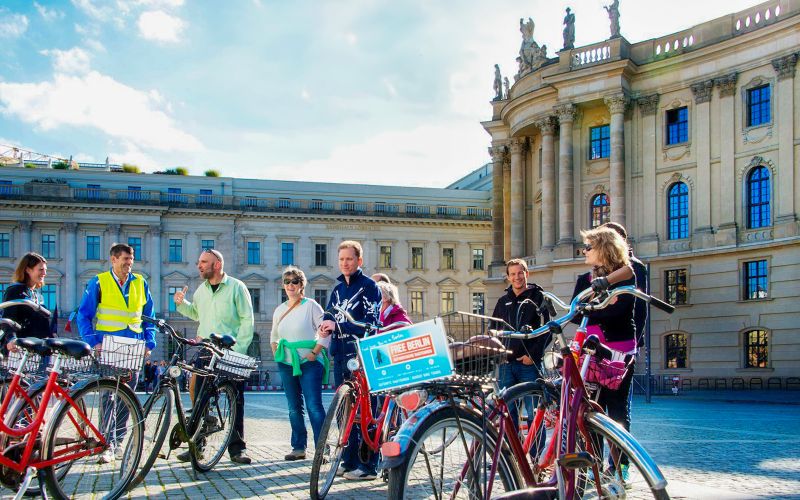 Visite guidée de 3 heures à vélo de Mitte, Tiergarten et Prenzlauer Berg