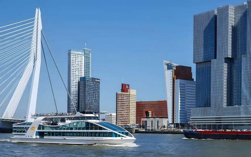 Croisière touristique de 75 minutes dans le port de Rotterdam