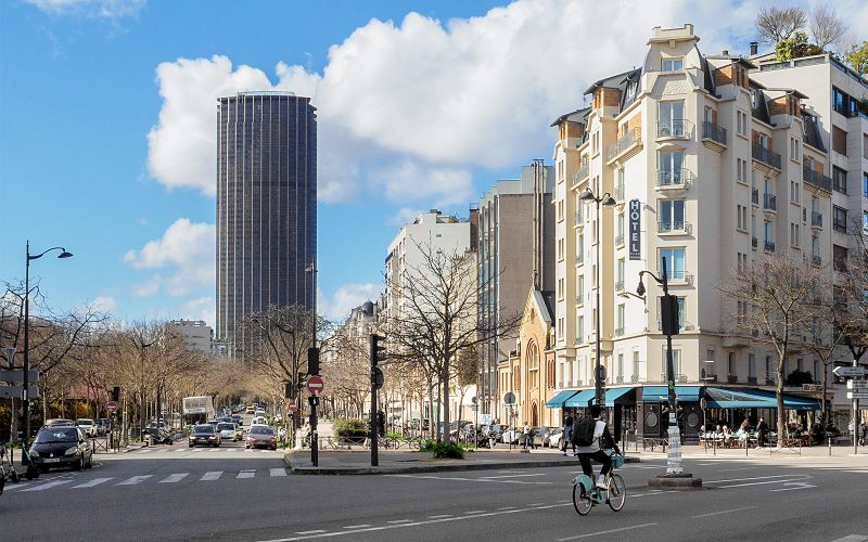 Visite guidée de Montparnasse avec accès au pont d'observation