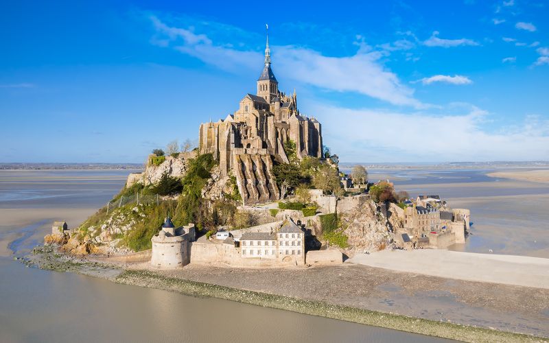 Visite guidée de l'île du Mont-Saint-Michel et billets pour l'abbaye