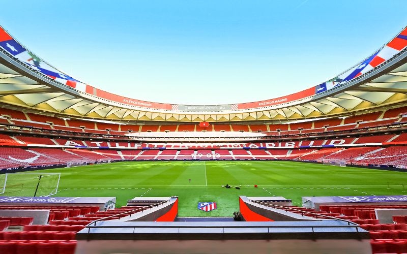 Visite premium du stade et du musée de l'Atlético de Madrid avec petit-déjeuner dans la loge privée de Simeone