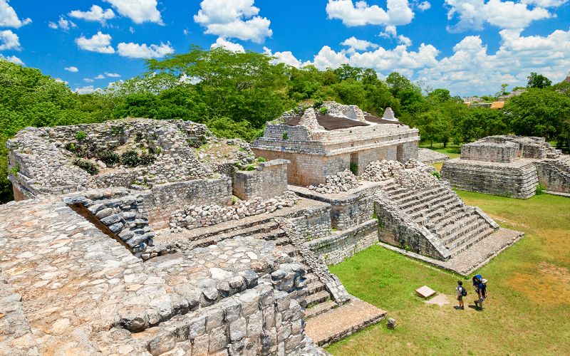 Depuis Playa del Carmen : Excursion à Chichén Itzá, Ekʼ Balam et au cénote avec déjeuner