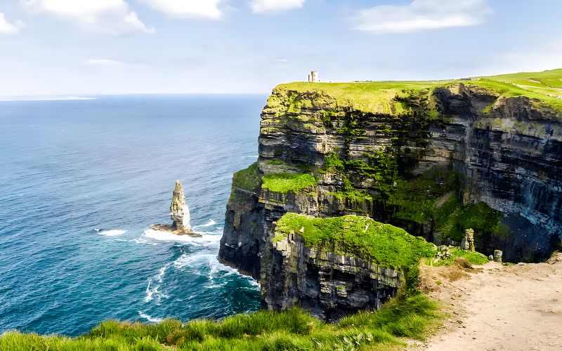 Au départ de Dublin : excursion d'une journée aux falaises de Moher, dans le Burren et à Galway