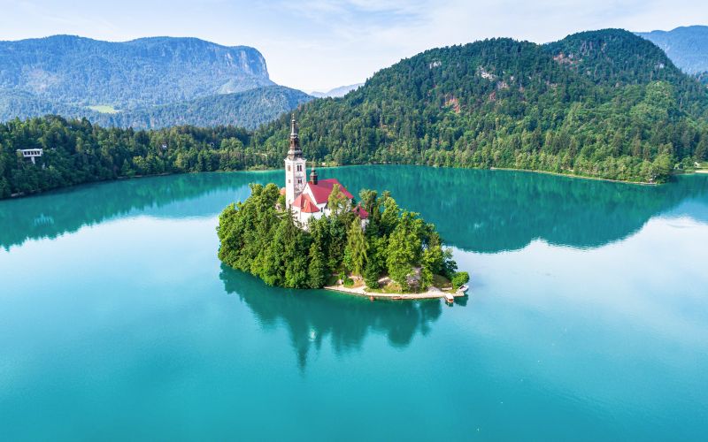 À partir de Ljubljana : Visite du lac de Bled, de la grotte de Postojna et du château de Predjama