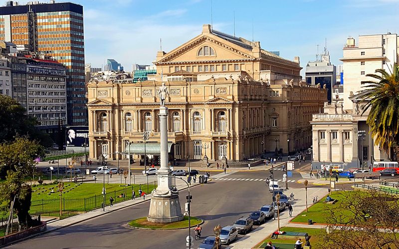 Billets pour le Teatro Colón et MALBA avec visite à pied de la ville