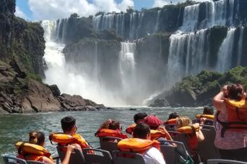 Excursion aux Chutes d'Iguazú depuis Puerto Iguazú avec promenade en bateau