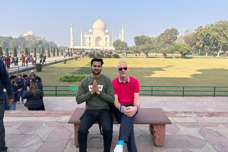 Excursion au Taj Mahal et au Fort d'Agra depuis New Delhi en train rapide Gatimaan Express