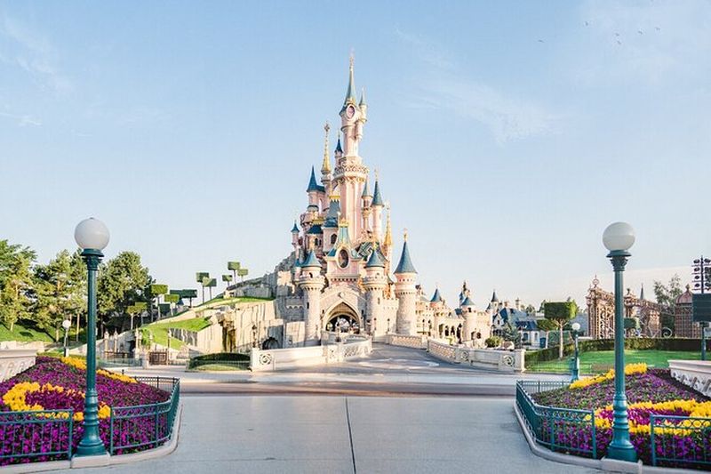 Billets pour Disneyland Paris avec transfert aller-retour en train