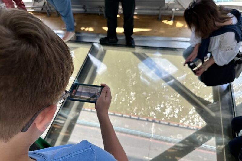Visite guidée de la Tour de Londres et du Tower Bridge pour enfants