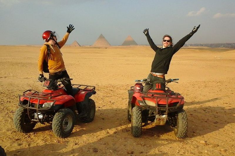 Balade en quad autour des Pyramides de Gizeh